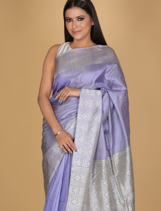 Chandramala Lilac Saree with White and Purple Design Chandramala Lilac Saree with White and Purple Design