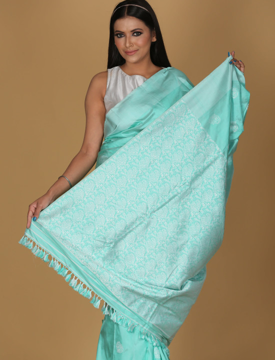 Muga Design Dig White Bani with Peacock Green Saree