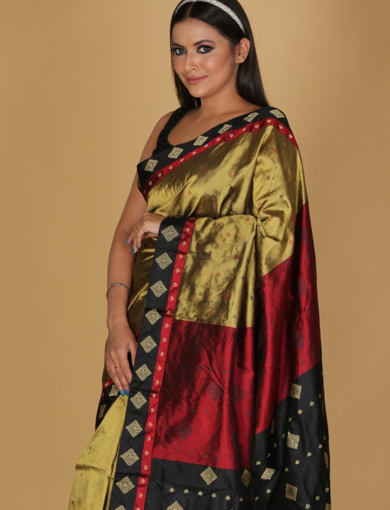 Miri Big Buta & Small Black and Red Pale Body Gold Design Saree Miri Big Buta & Small Black and Red Pale Body Gold Design Saree
