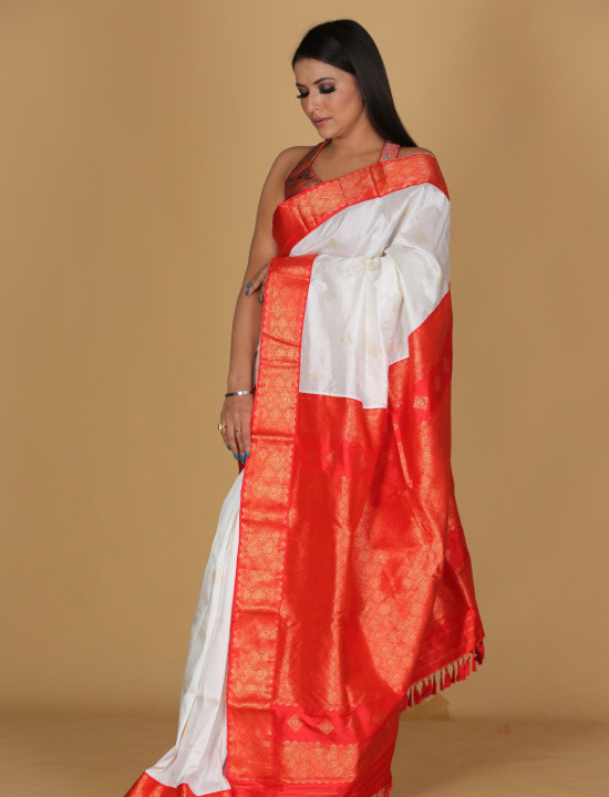 White and Red Saree with White Diamond Buta Design White and Red Saree with White Diamond Buta Design
