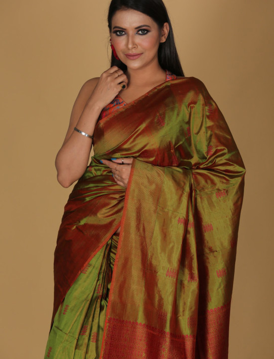 Mousumi Design Mehendi Green Saree with Red Dig and Green Buta Mousumi Design Mehendi Green Saree with Red Dig and Green Buta