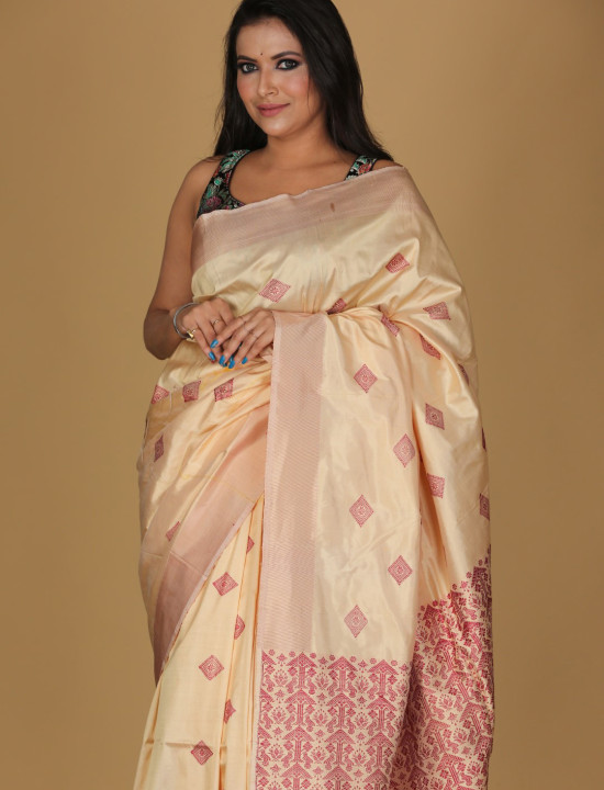 Miri Design Beige Saree – White Patterns with Cream Border Miri Design Beige Saree – White Patterns with Cream Border