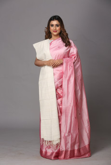 Eri Stole – Handwoven Elegance in Natural Hues