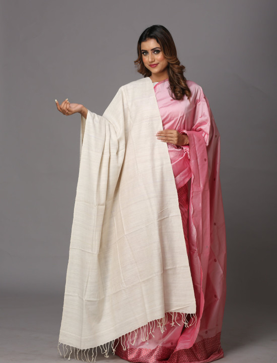 Eri Stole – Handwoven Elegance in Natural Hues