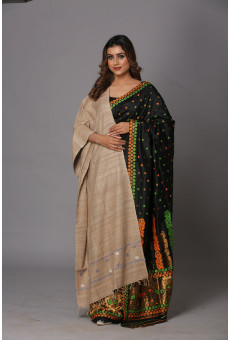 Eri Stole – Handwoven Elegance in Heathered Grey