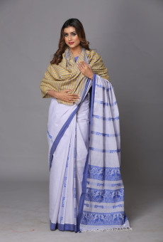 Eri Stole – Handwoven Beauty with Natural Dyes