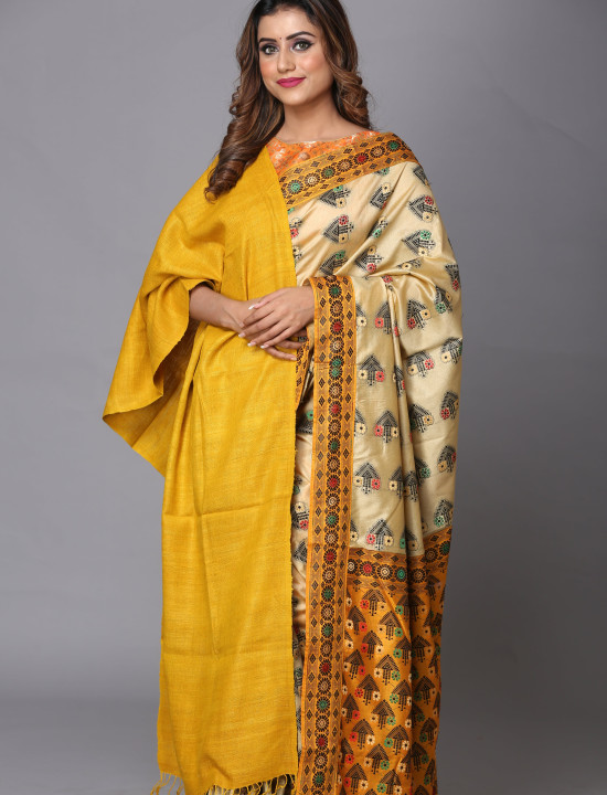 Eri Stole – Handwoven Elegance in Orange Gold