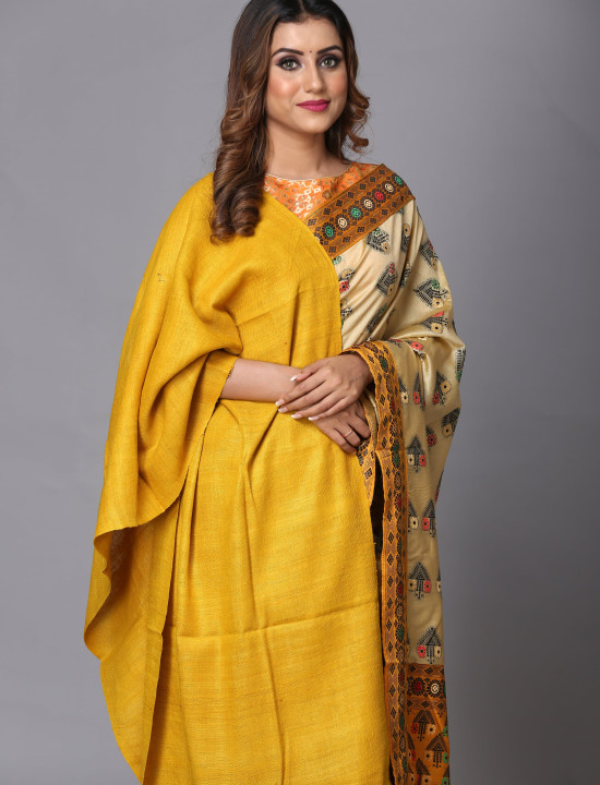 Eri Stole – Handwoven Elegance in Orange Gold