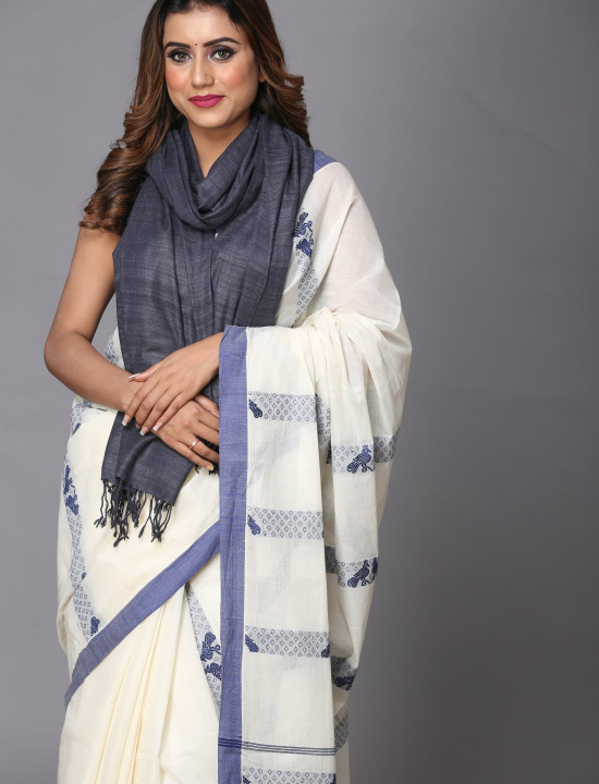 Eri Stole – Handwoven Elegance in Dark Grey