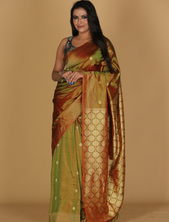 Chandramala Design Bottle Green Saree – Red Base with Green Border Chandramala Design Bottle Green Saree – Red Base with Green Border